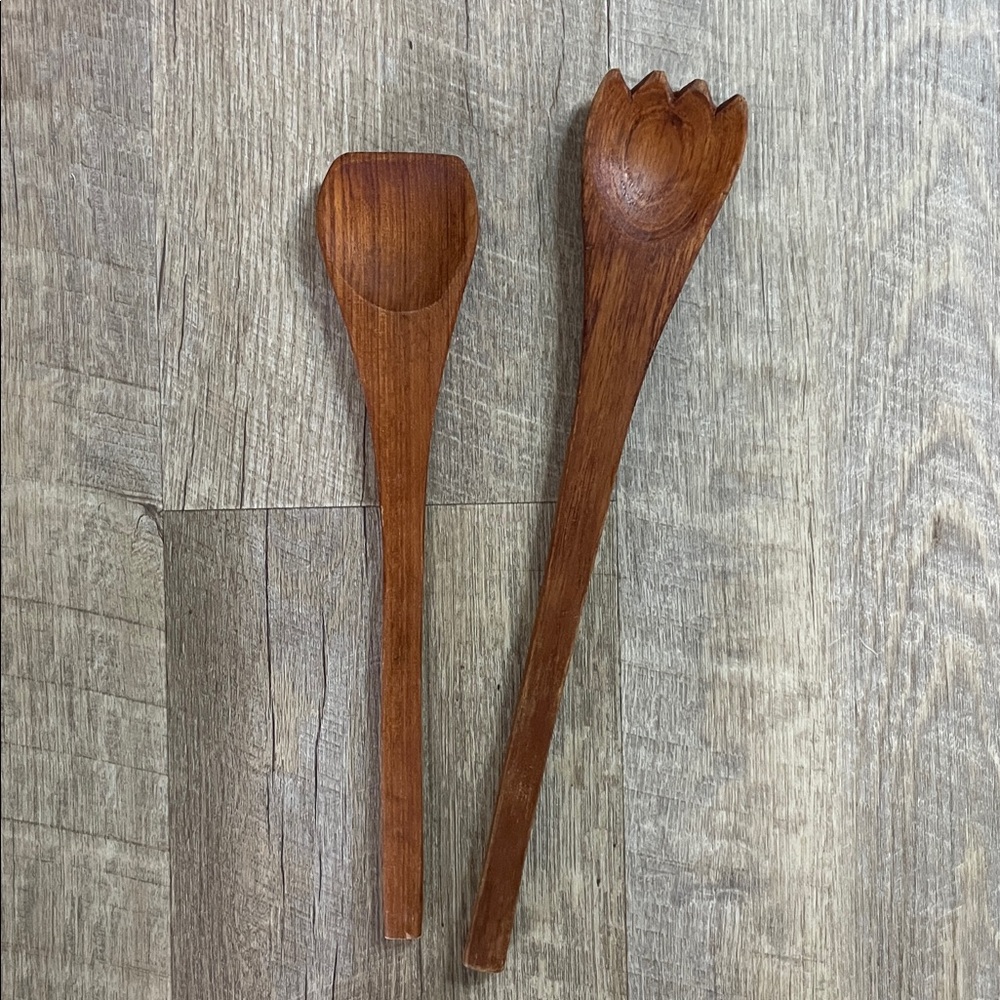 •| vintage wooden utensils